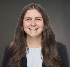 Alyysa Headshot Website