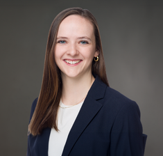 Mykayla Headshot Website (4)