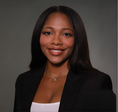 Tiarra Smith Headshot Website